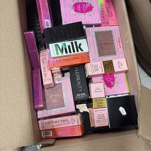 Clarins Lip Gloss Assortment - Pink and Black